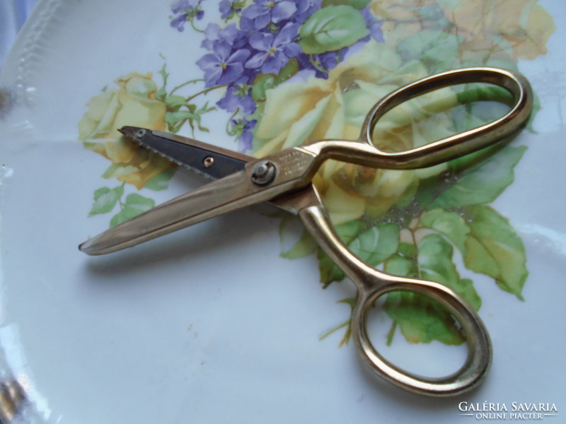 Antique, English, marked zigzag scissors.