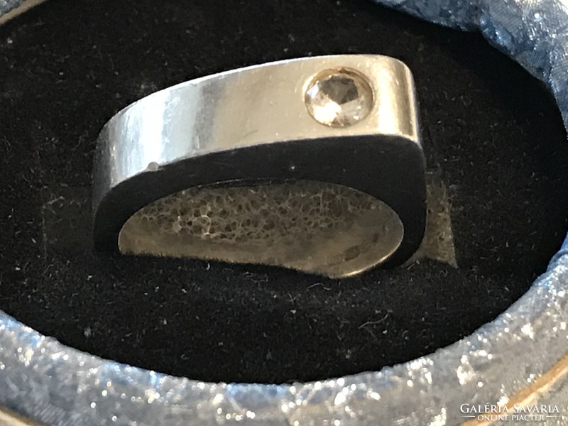 Modern silver ring with zirconia stone, 19 mm inner diameter