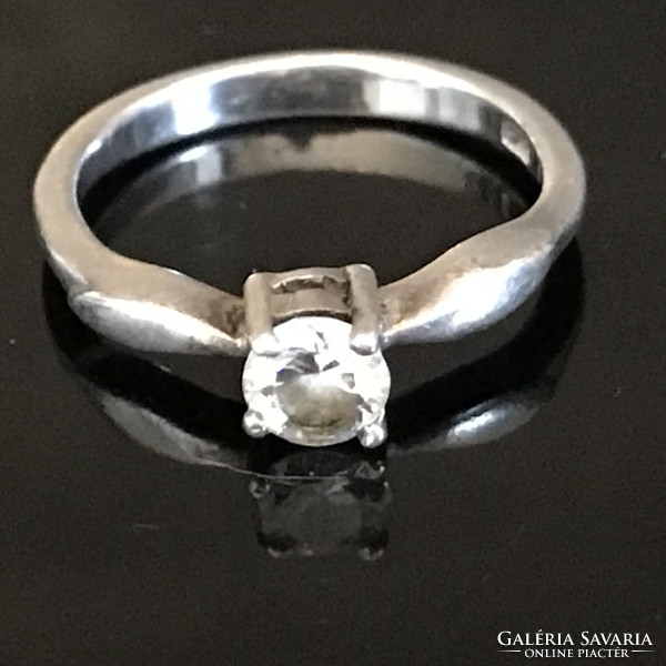 Silver soliter ring with zirconia stone, 17.5 mm inner diameter