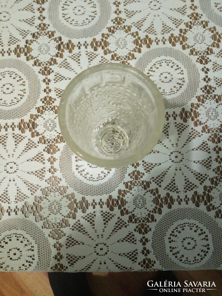 Vastagfalu virágmintás üveg pohár.
