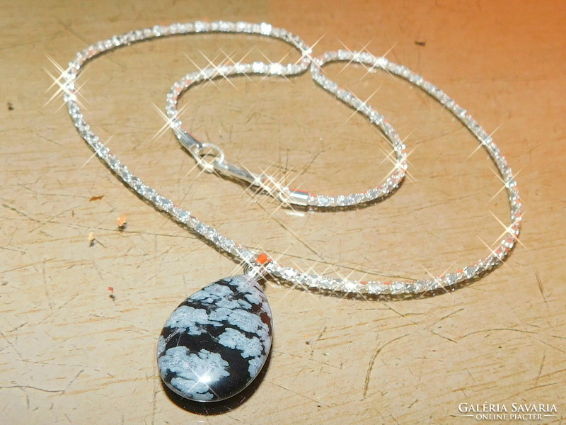 Snowflake obsidian drop pierced lacy white gold plated necklace