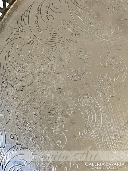 Openwork round engraved silver tray