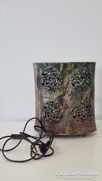 Különleges  raku kerámia asztali lámpa -érdekes áttört mintázattal