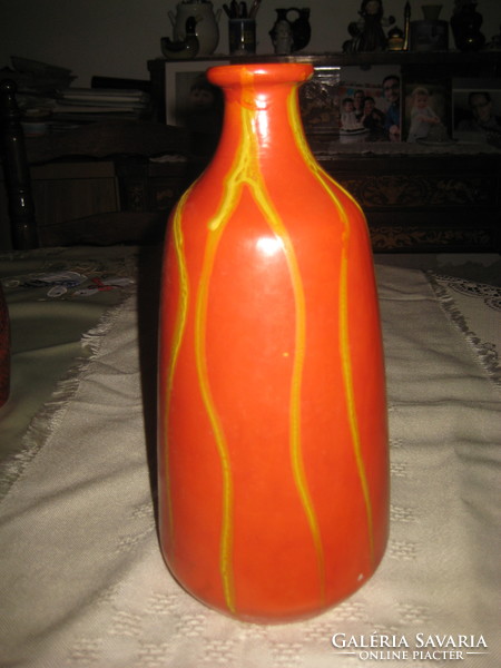 Retro váza , Tófej ,  szép állapot  30 cm  , jelzett