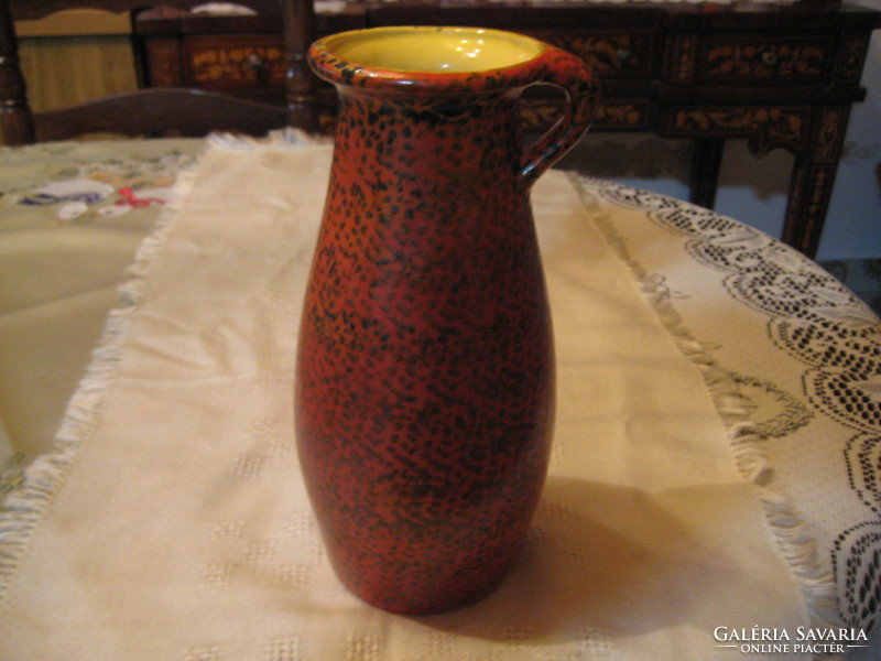 Retro váza , Tófej ,  szép állapot  25 cm  , jelzett