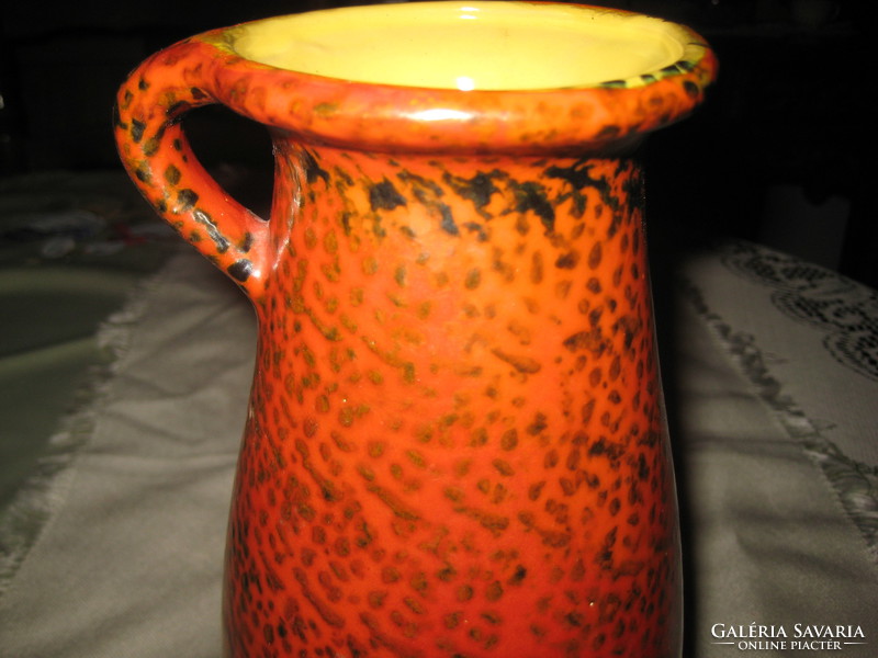 Retro váza , Tófej ,  szép állapot  25 cm  , jelzett