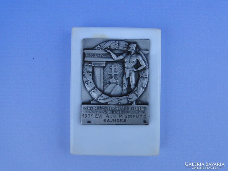 0D693 antique sports award sports plaque made of silver 1931