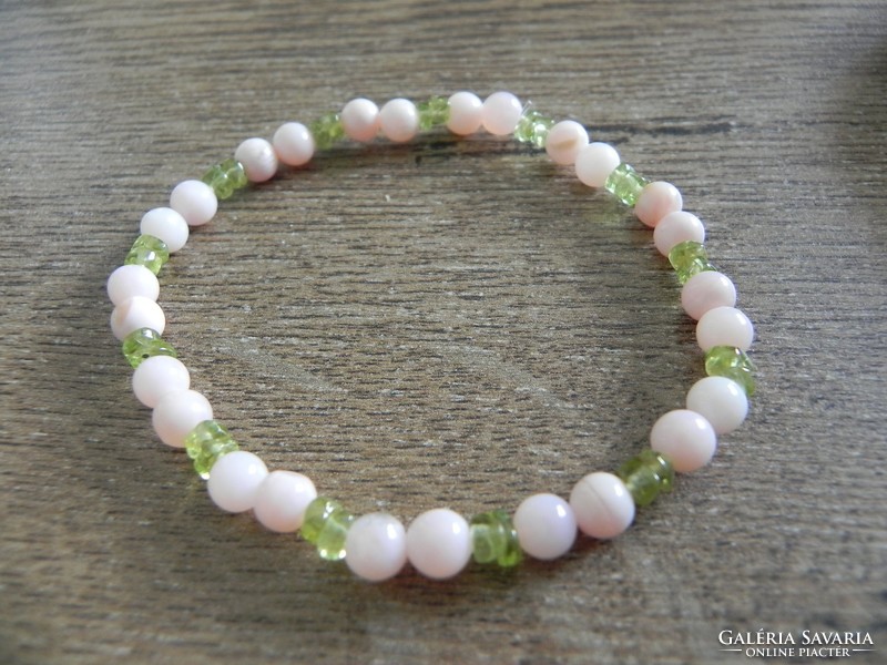 Natural pink opal and peridot bracelet