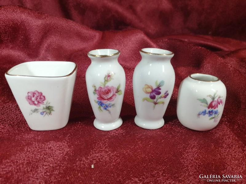 Raven house miniature vases