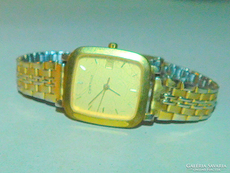 Certina is a Swiss numbered vintage jewelry watch gilded
