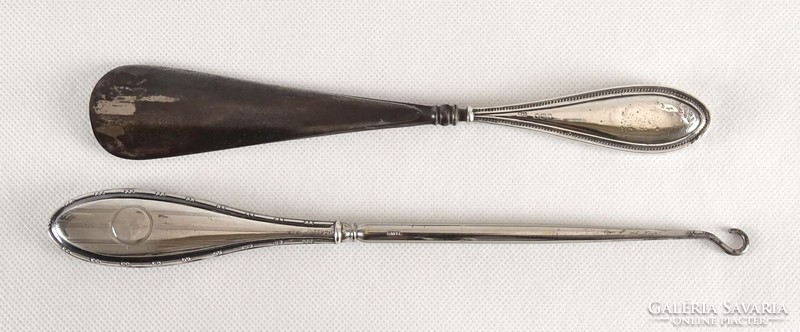 1A918 Antique silver shoehorn and shoe button