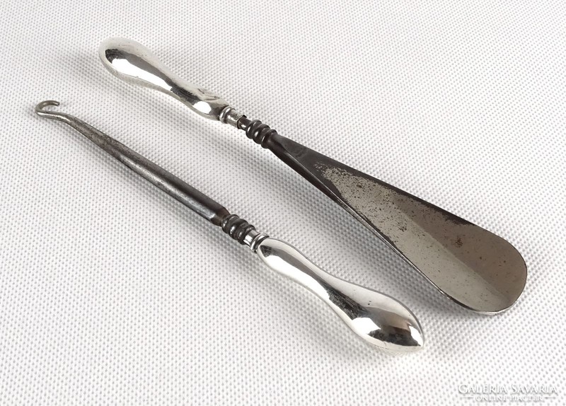 1A920 Antique Silver Shoehorn and Shoe Button