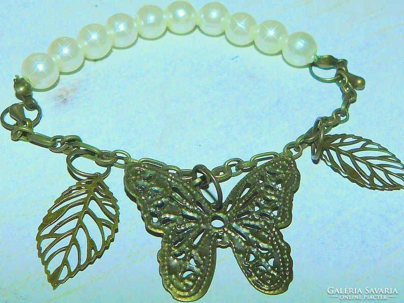 Beaded-butterfly-leaf bracelet