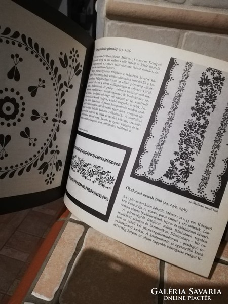 Kalocsai virágok könyv+1 kiskönyv
