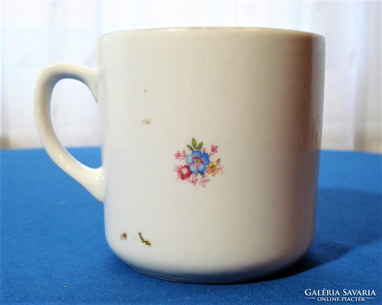 Zsolnay porcelain mug with double decoration (Szeged Cathedral, small flower)