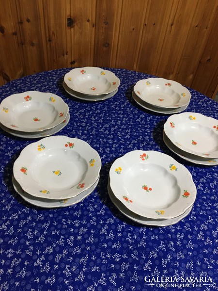 Zsolnay tányérok  ( ,3db baku)