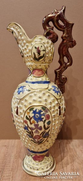 Decorative jug with zsolnay sign