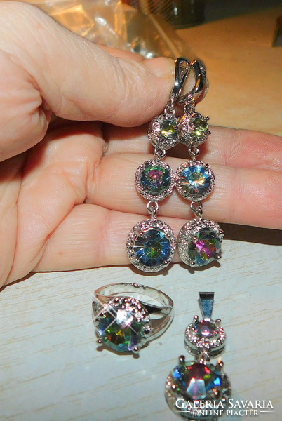 Sparkling Rainbow Crystal White Gold Gold Filled Jewelry Set No. 2