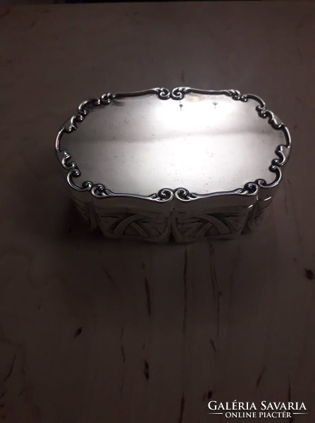 Beautiful silver-plated jewelry box, engraved