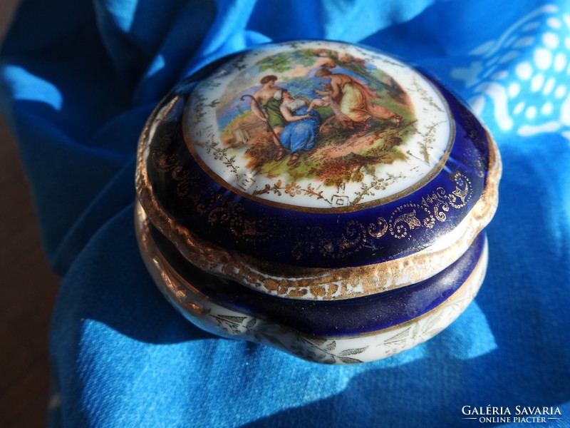 Antique baroque scene with cobalt blue and gold painted altwien bonbonier