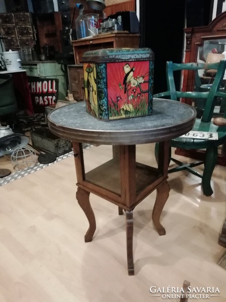 Art Nouveau style small table with display cases
