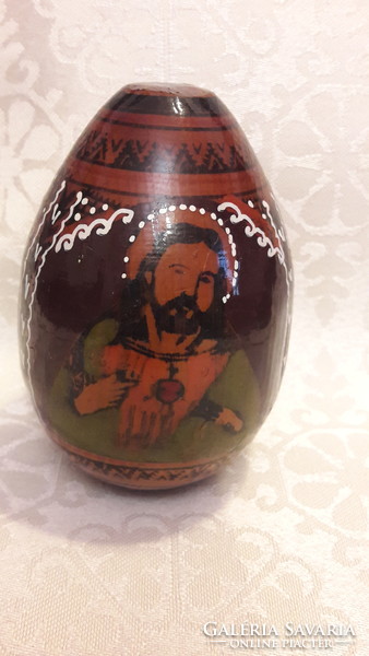 Retro Easter egg, wooden egg (l2041)