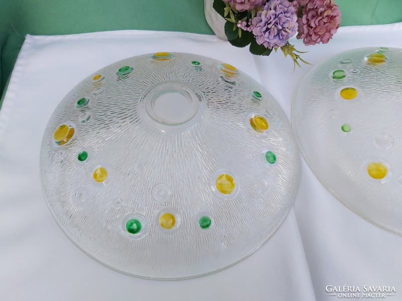 Beautiful retro polka dot glass bowls in glass bowl bowl with spotted centerpiece, fruity peace piece