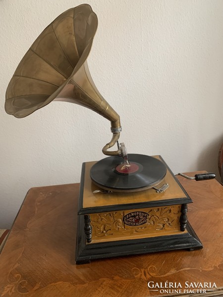 Gramophone sound master for decoration only