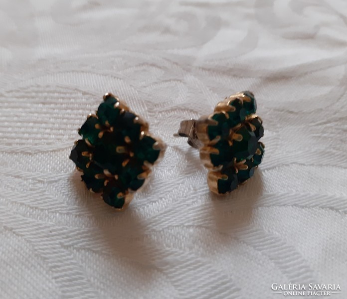 Green rhinestone vintage earrings