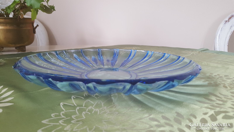 Old blue glass bowl, table center 30 cm.