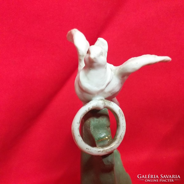 Régi Német,Germany Bisquit Szerelmes Gyűrűs Galamb Páros Szimbolizáló Porcelán Figura Pár.