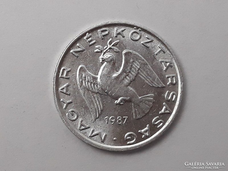 Hungary 10 pence 1987 coin - Hungarian alu ten penny 1987 coin
