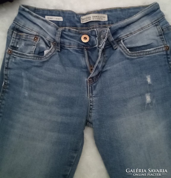 Bershka skinny jeans 32
