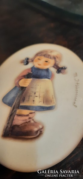 Hummel-goebel porcelain jewelry box