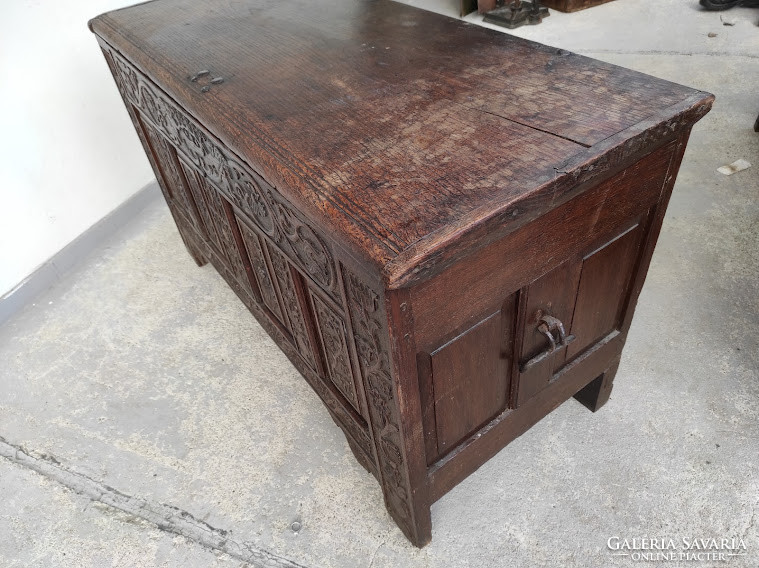 Antique renaissance noble hardwood chest with 1790 ps monogram five-pointed crown 18th century 730