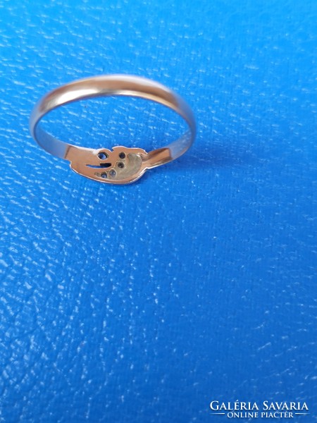 Arany 14 karátos Buton foglalatos brill kőves gyűrű