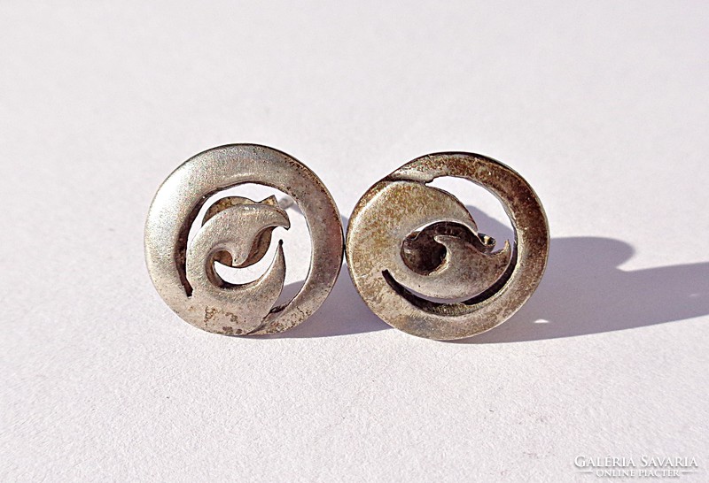 English openwork pattern silver earrings