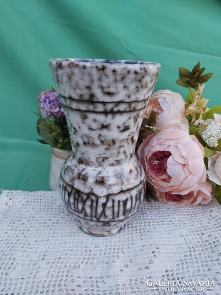 Gyönyörű Retro szürke 22 cm magas Hódmezővásárhelyi kerámia váza , nosztalgia darab  Gyűjtői szépség