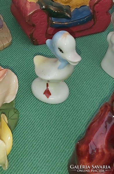Russian little duck nipple nostalgia piece showcase ornament