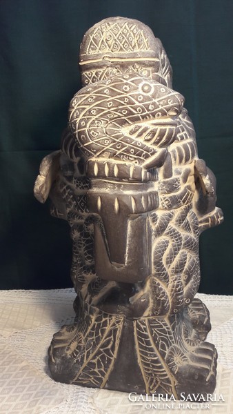 Ceramic statue of an Aztec god: coatlicue - Mexican from the 1980s