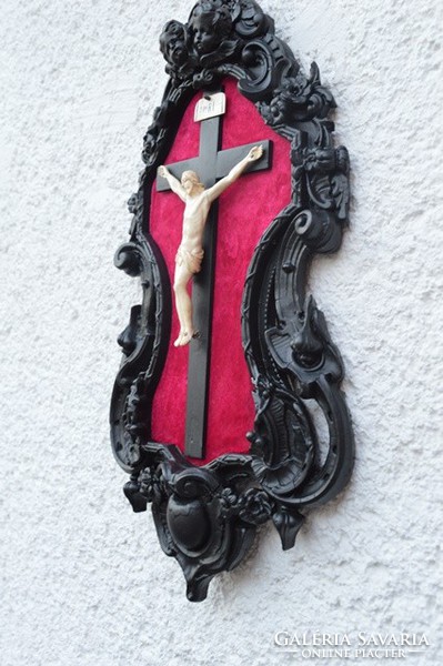 62. Antique, bone of Jesus Christ 11 cm, 36, cm crucifix, imposing, meticulous, cross, corpus
