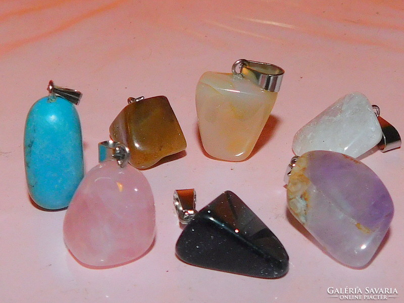 7-piece mineral stone pendant package in one - different wear for every day 1 no.