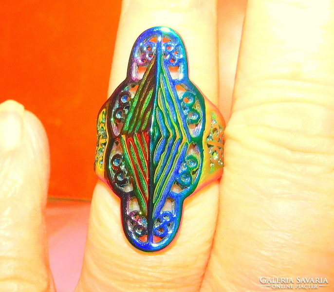Prestigious ring with rainbow light 7.5-Spectacular beauty