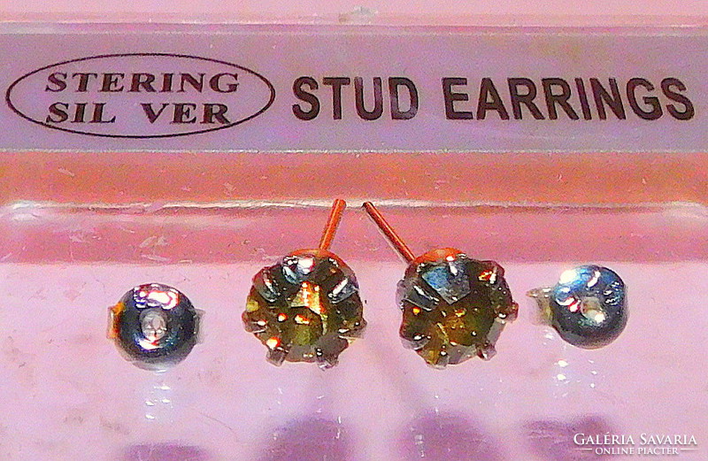 Sparkling gold luster crystal stone earrings