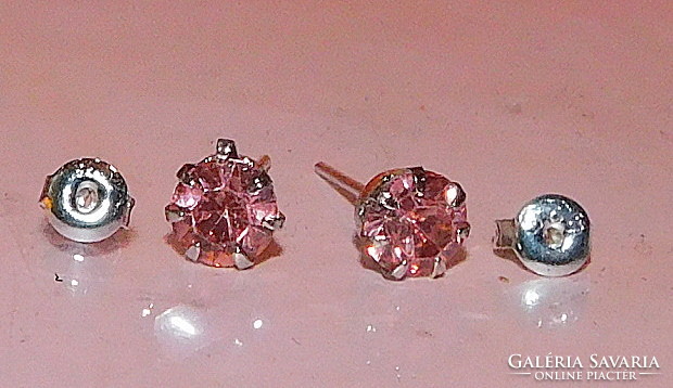 Sparkling pink shiny crystal stone earrings