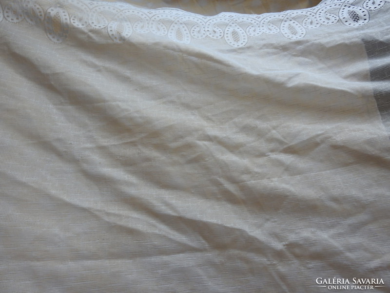 Lace curtain with two edges - translucent curtain