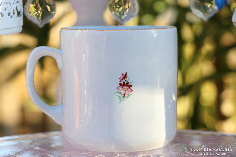 Zsolnay flower mug ii.
