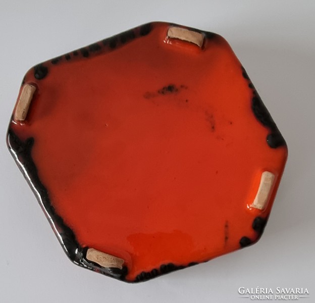 Applied art fat lava ceramic bowl, centerpiece