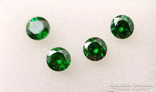 Columbia emerald gemstone aaa + 5mm heat treated!
