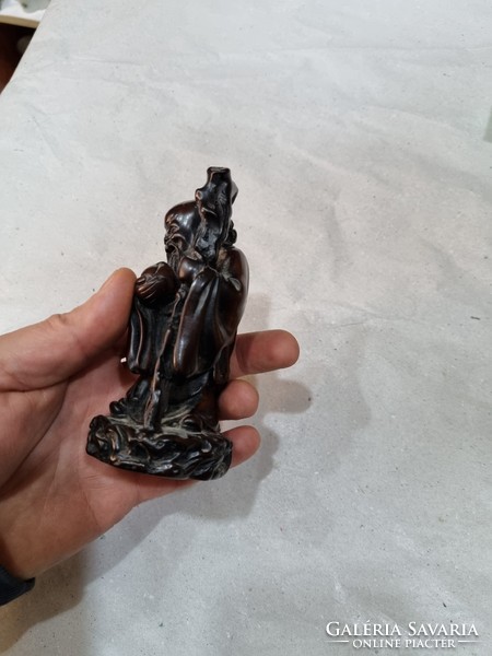 Chinese resin figure